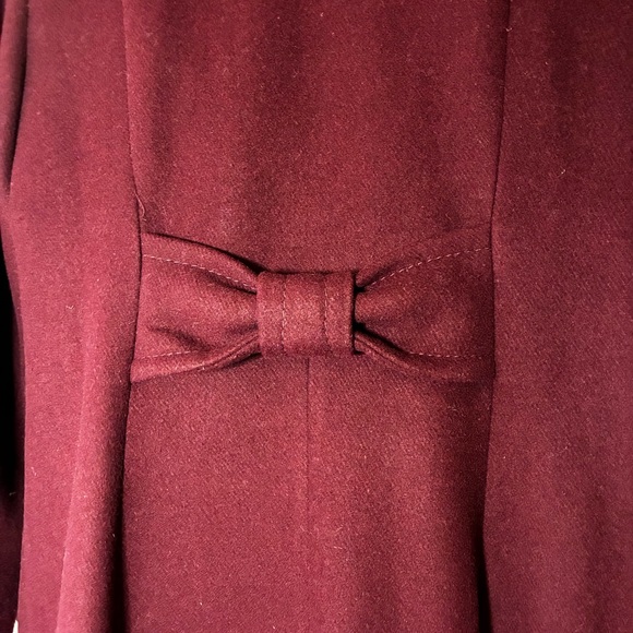 Kate Spade burgundy maroon wool fit and flare trench size small missing button - Picture 5 of 11